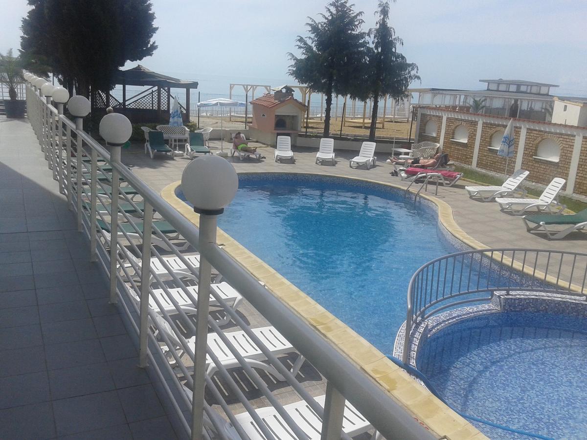 Hotel Perun 네세부르 외부 사진